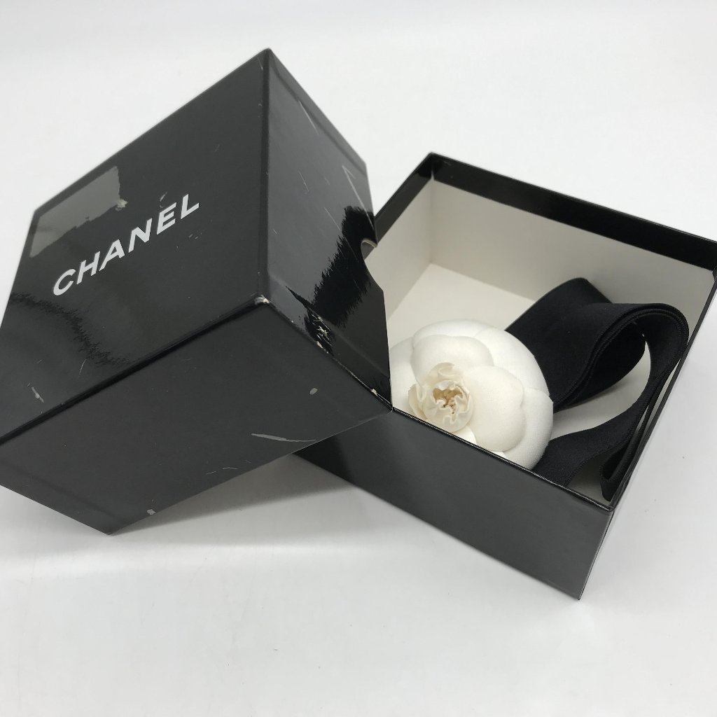 Authentic Chanel Camellia  Ribbon Brooch Rare Collectible